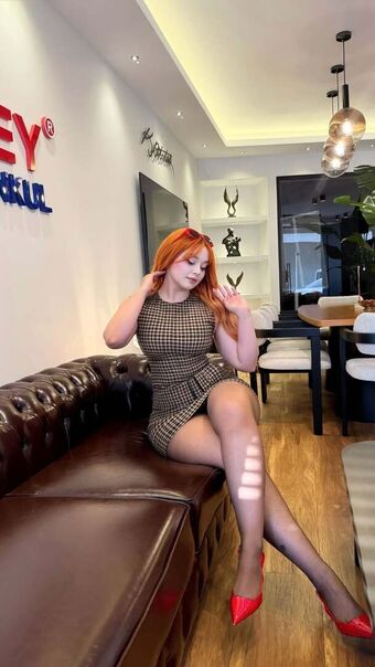Ecbsnn Ece Başaran Nøgen Lækager OnlyFans Foto 44