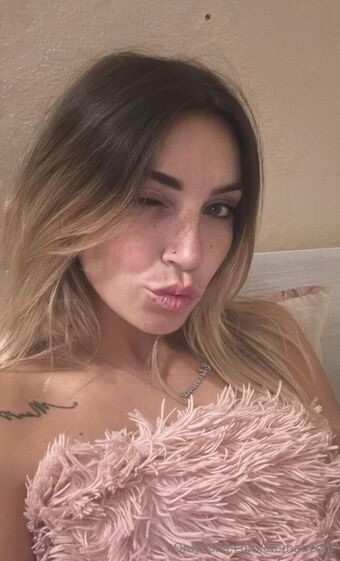 elemanconi Nøgen Lækager OnlyFans Foto 2