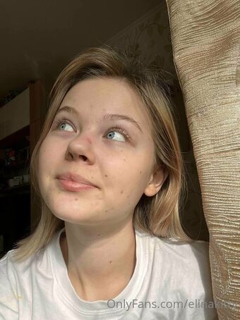 elinakitty Nøgen Lækager OnlyFans Foto 20