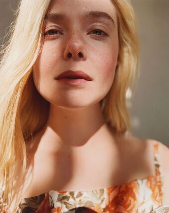 Elle-fanning Nøgen Lækager OnlyFans Foto 1361