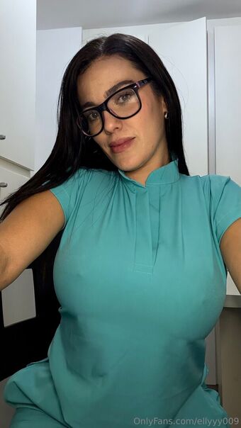 ellyyy009 Nøgen Lækager OnlyFans Foto 22