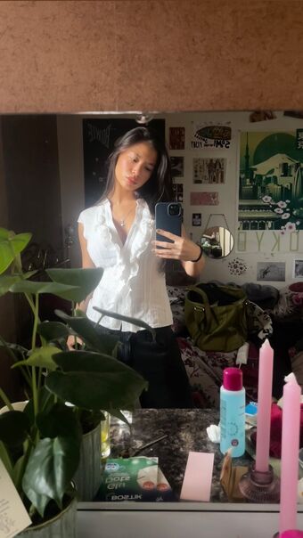 Emika Webster Nøgen Lækager OnlyFans Foto 41