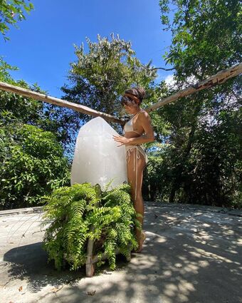 Emiliana Embrogno Nøgen Lækager OnlyFans Foto 16