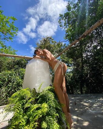 Emiliana Embrogno Nøgen Lækager OnlyFans Foto 18