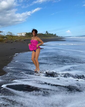 Emiliana Embrogno Nøgen Lækager OnlyFans Foto 19