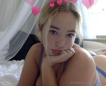 Emilie Nøgen Lækager OnlyFans Foto 58
