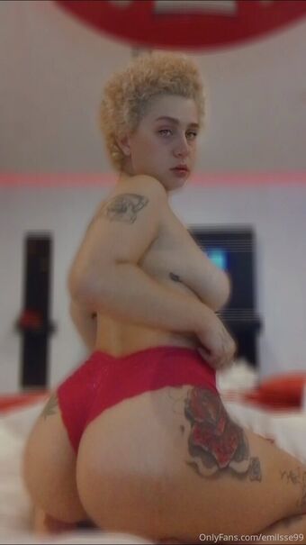 emilsse99 Nøgen Lækager OnlyFans Foto 34