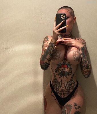 Emily Boring Nøgen Lækager OnlyFans Foto 2