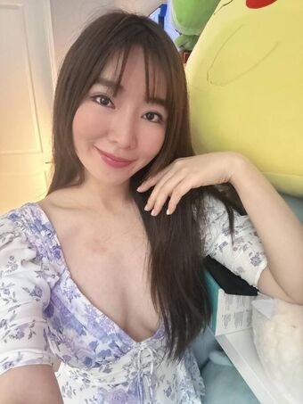 Emily Wang Nøgen Lækager OnlyFans Foto 47