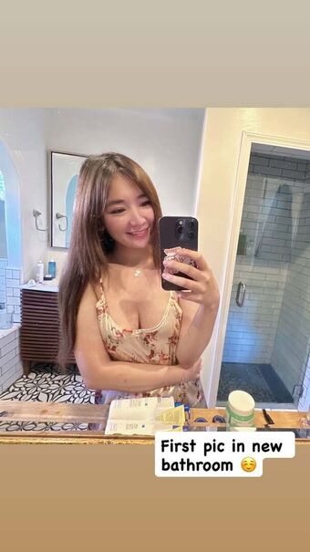 Emily Wang Nøgen Lækager OnlyFans Foto 49
