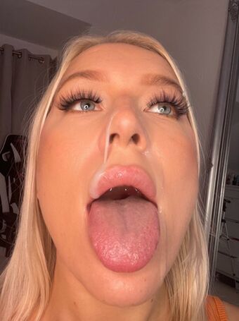 Emilybrookeuk
