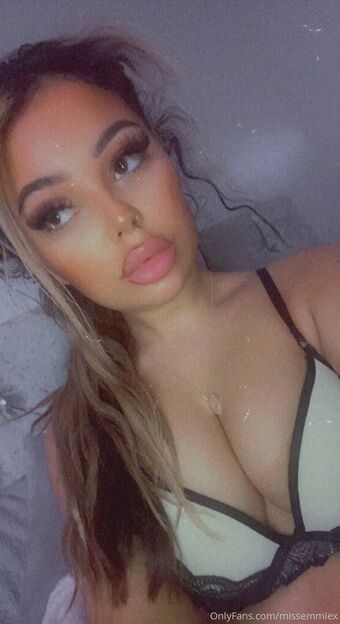 emilyexotics Nøgen Lækager OnlyFans Foto 12