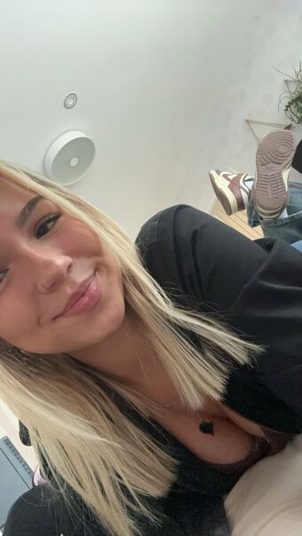 Emilyynl