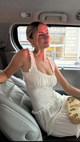 Emma Burnze