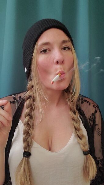 emmacantquit Nøgen Lækager OnlyFans Foto 3