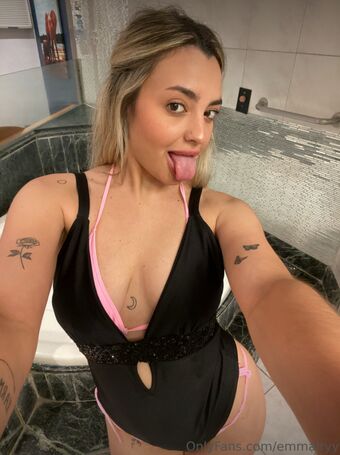 emmalryy Nøgen Lækager OnlyFans Foto 31