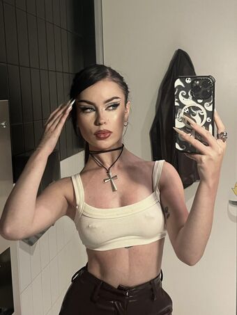 emmanorton Nøgen Lækager OnlyFans Foto 50