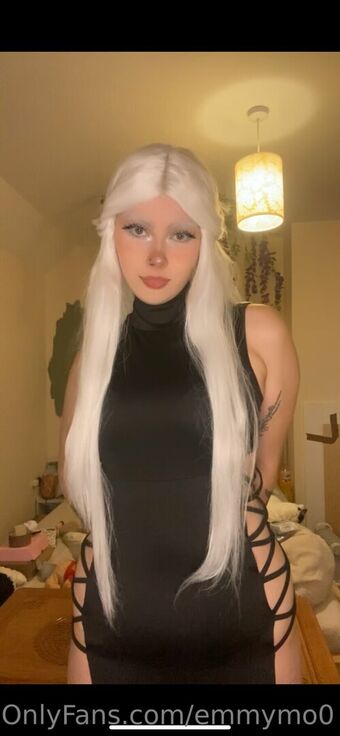 emmymo0 Nøgen Lækager OnlyFans Foto 5