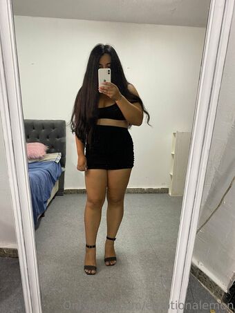 emotionalemon Nøgen Lækager OnlyFans Foto 24