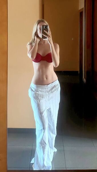 Ester Expósito