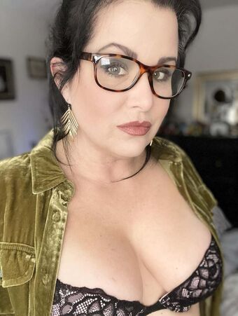 EV Parrish Nøgen Lækager OnlyFans Foto 16