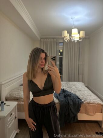 evaaroseex Nøgen Lækager OnlyFans Foto 15