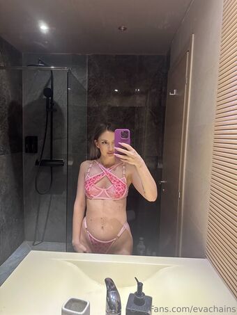evachains Nøgen Lækager OnlyFans Foto 44