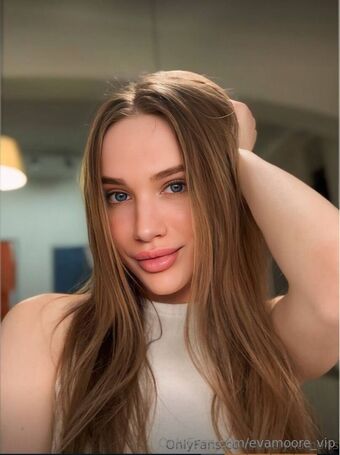 evamoore_vip