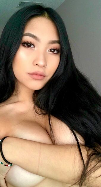 Evedesu Nøgen Lækager OnlyFans Foto 17