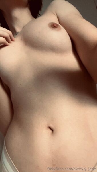 everyly_jade Nøgen Lækager OnlyFans Foto 18
