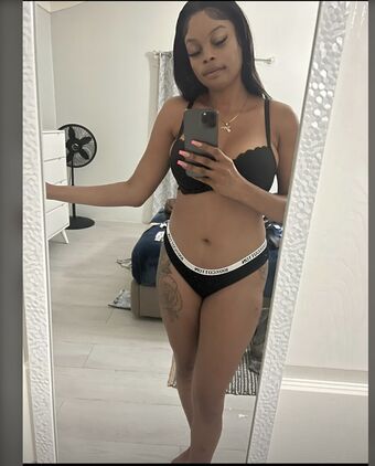 Farmer Girl Jess Nøgen Lækager OnlyFans Foto 12