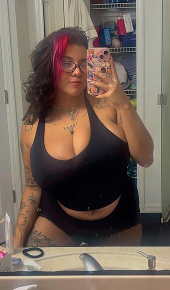 fauxgothbb Nøgen Lækager OnlyFans Foto 3