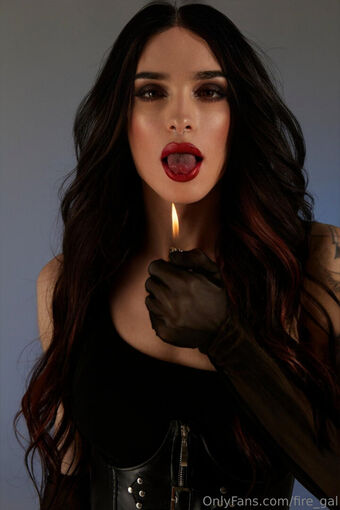 fire_gal