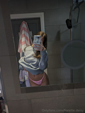 florette.daisy Nøgen Lækager OnlyFans Foto 6
