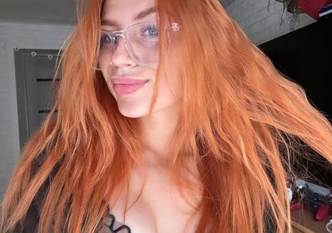 FOX Hobby Nøgen Lækager OnlyFans Foto 25