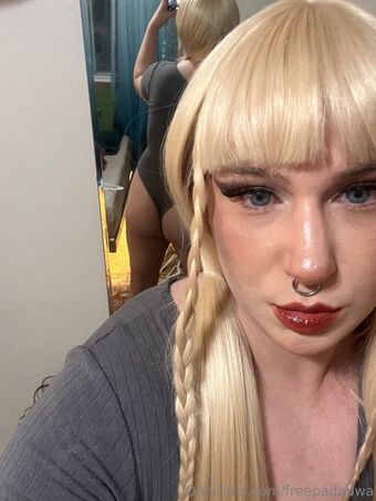 freepadabwa Nøgen Lækager OnlyFans Foto 6