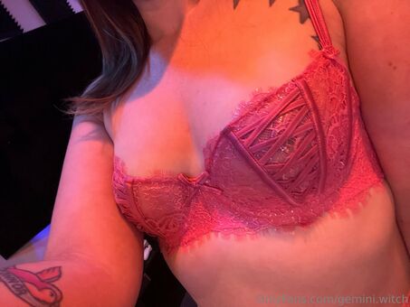 gemini.witch Nøgen Lækager OnlyFans Foto 14
