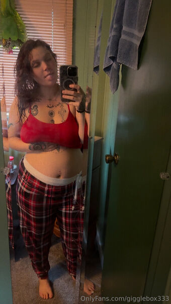 gigglebox333 Nøgen Lækager OnlyFans Foto 19
