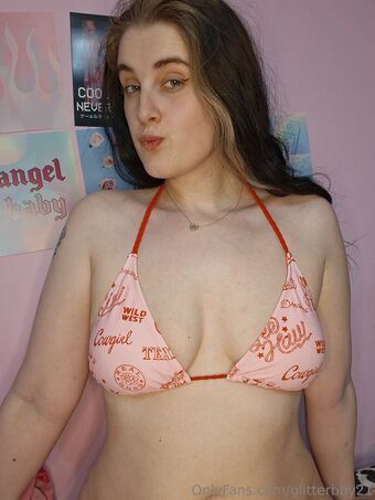 glitterbby21