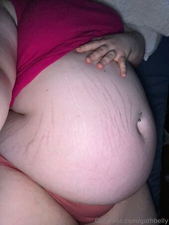 gothbelly Nøgen Lækager OnlyFans Foto 32
