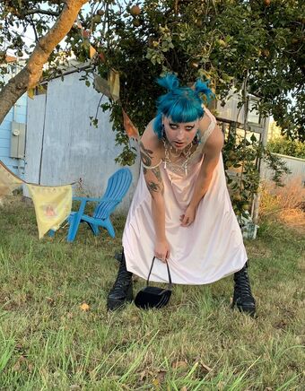 gothbimboxxx