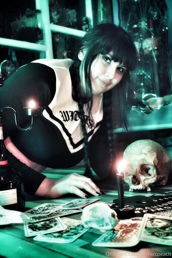 gothiccpeach