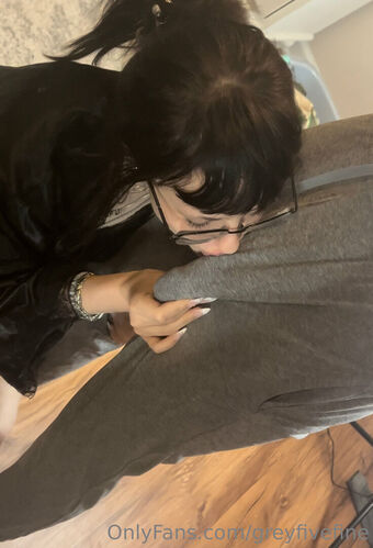 greyfivefine Nøgen Lækager OnlyFans Foto 8