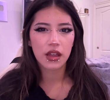 gumoochie Nøgen Lækager OnlyFans Foto 22