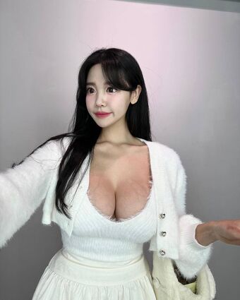 h___xee Nøgen Lækager OnlyFans Foto 8