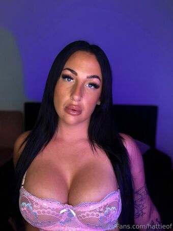 hattieof Nøgen Lækager OnlyFans Foto 3