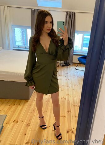 heychellyhey