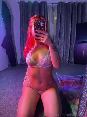 hollyscott77