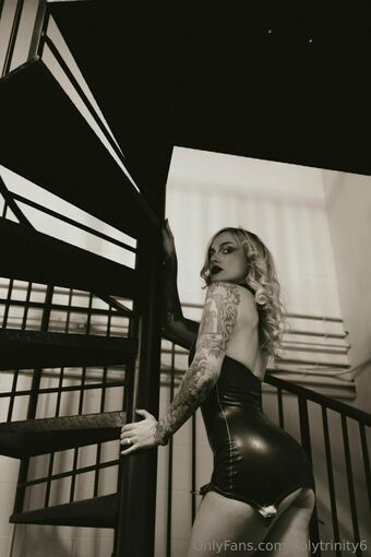 holytrinity6 Nøgen Lækager OnlyFans Foto 19