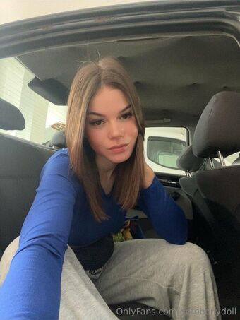 hotebonydoll